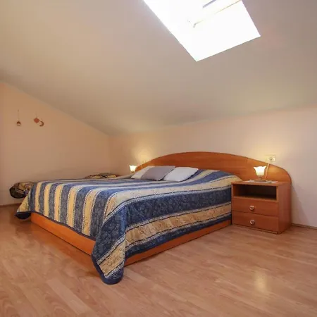 Апартаменты Ferienwohnung Fur 5 Personen Ca 60 Qm In Novigrad, Istrien Istrische Riviera - B60597