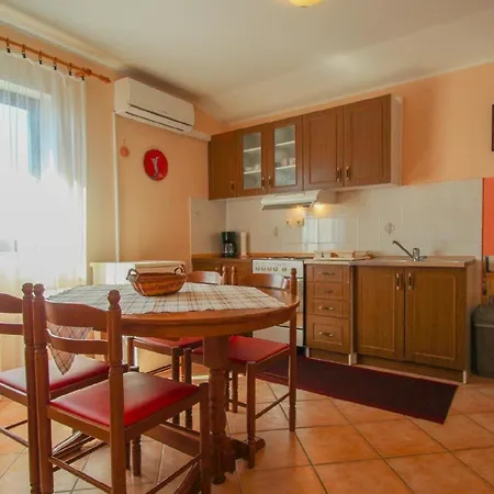 Ferienwohnung Fur 5 Personen Ca 60 Qm In Novigrad, Istrien Istrische Riviera - B60597 Апартаменты *
