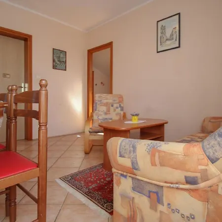 Ferienwohnung Fur 5 Personen Ca 60 Qm In Novigrad, Istrien Istrische Riviera - B60597 Апартаменты Karpinjan